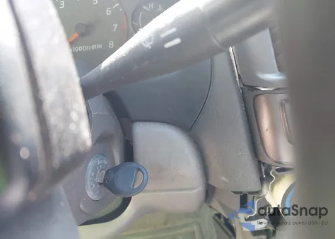 2002 Nissan Sentra Gxe z USA, uszkodzony, nr VIN 3N1CB51D92L641310